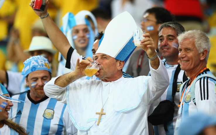 01_tifoso_argentina_papa_getty.jpg