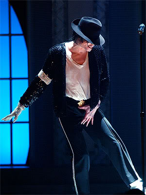 07-michael-jackson-crotch-grab-WI-0.jpg