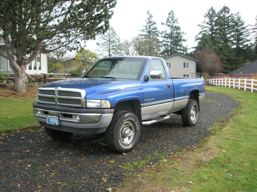 1994-dodge-ram-pickup-2500-9.jpg