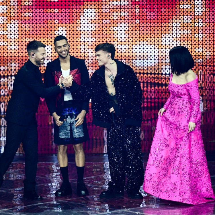Eurovision 2022, tutti i look dei cantanti e dei presentatori | Vogue Italia