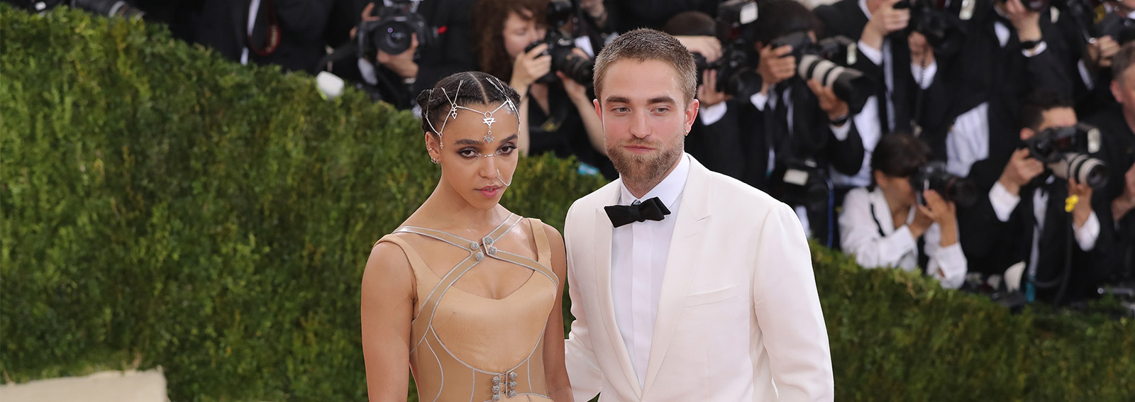 cover-robert-pattinson-fka-twigs-lasciat