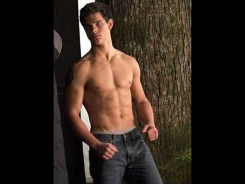 Risultati immagini per taylor lautner hot