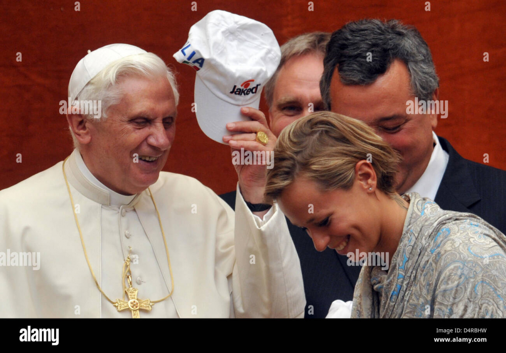 Italian swimmer federica pellegrini immagini e fotografie stock ad alta  risoluzione - Alamy