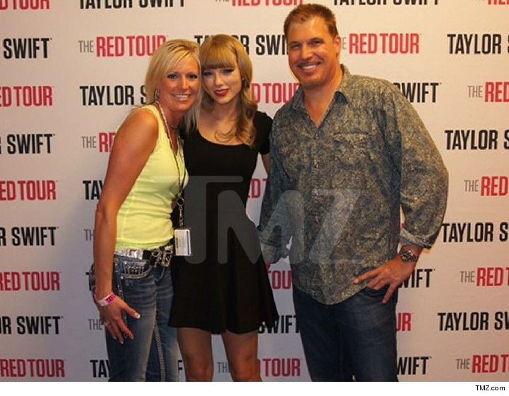 taylor.swift.david.mueller.leaked.photo.