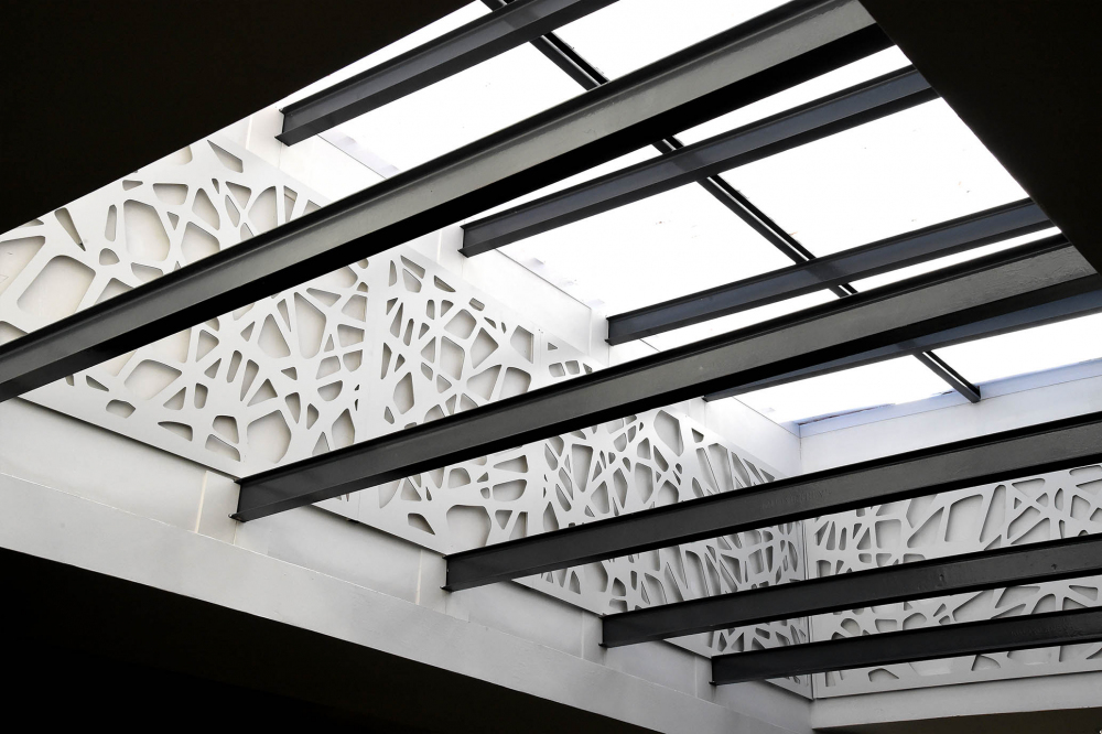 COMMERCIAL_KARAGLEN_MALL_CEILING_CLADDING_03.JPG