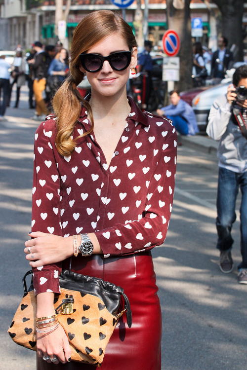 Chiara_Ferragni_-_Giorgio_Armani_Show_-_Milan_Fashion_Week_-_23_Sept._2013.thumb.jpg.89bbd8342c6142ba1ca6ce5d06c38651.jpg